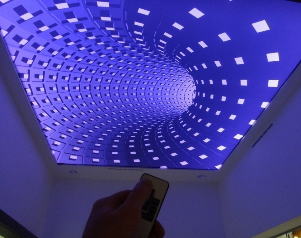 Заказать 3d натяжные потолки в г. Савинский