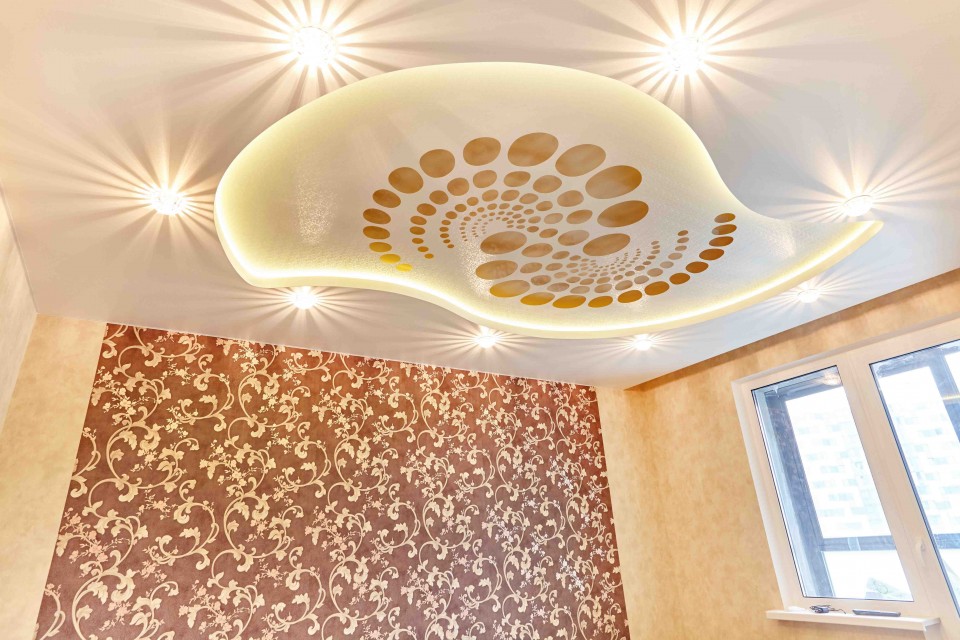Заказать резные потолки apply в г. Савинский